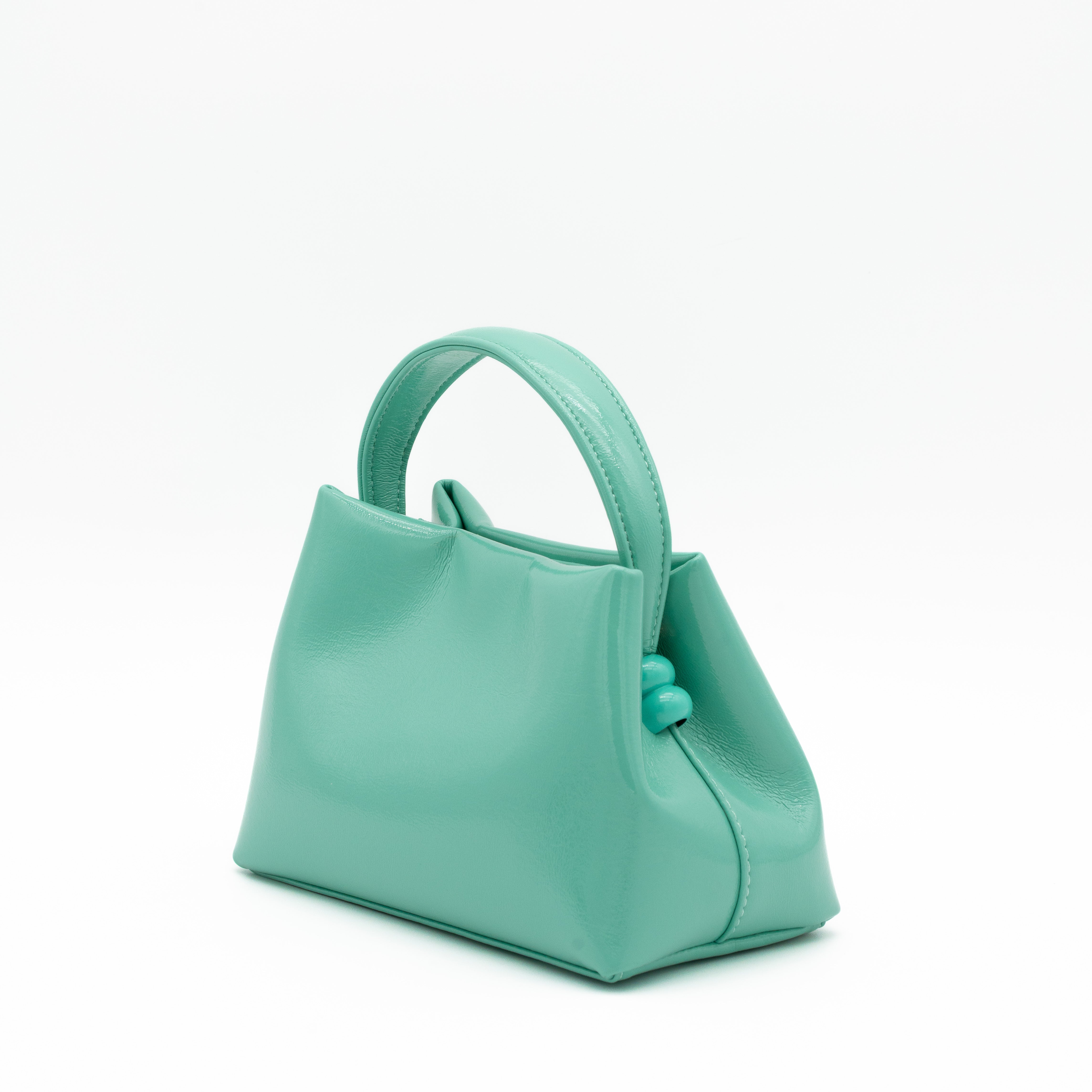 Bolso de fiesta con efecto charol verde agua, diseño estructurado y correa combinada metálica y sintética