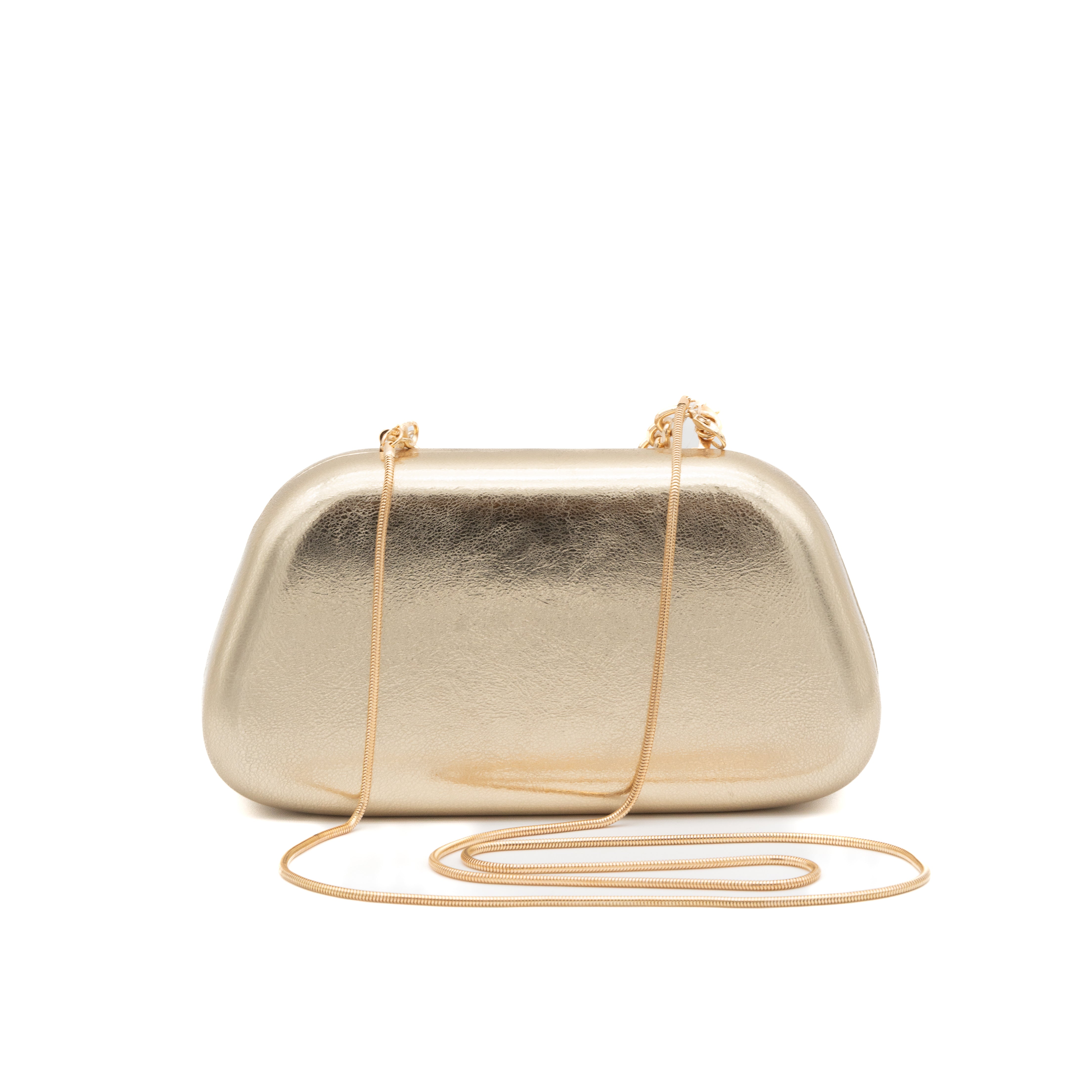 Bolso clutch rígido metalizado oro