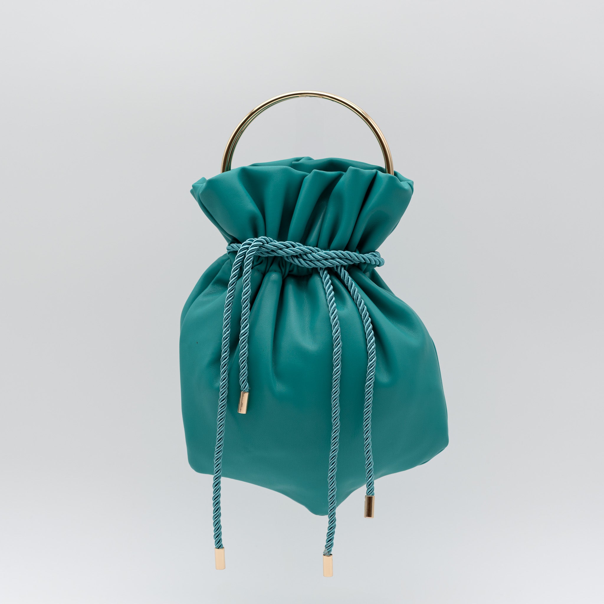 Bolso bombonera de fiesta en polipiel teal con asa metálica y cordón ajustable, perfecto para bodas y cócteles