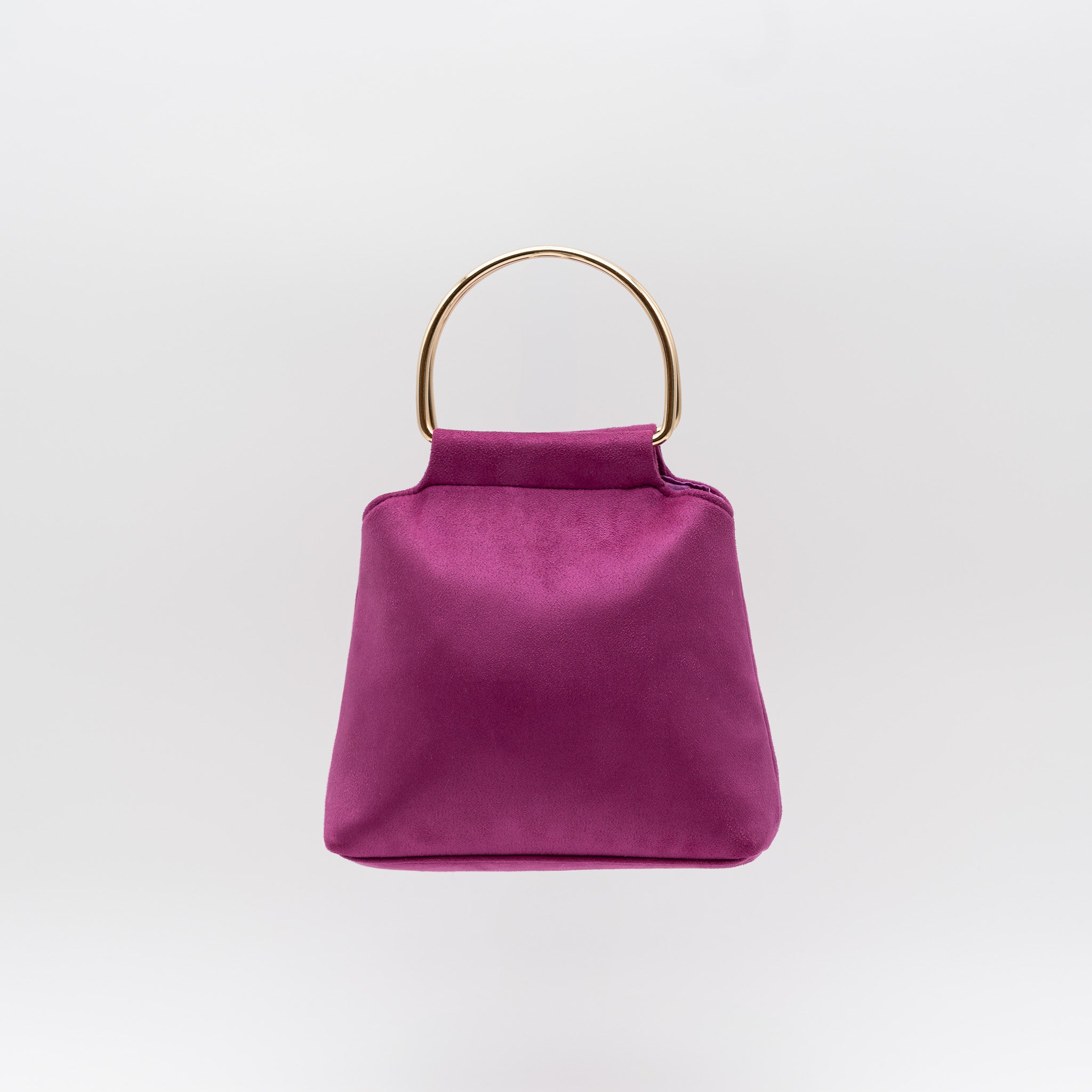 Bolso de fiesta en antelina buganvilla con asa circular metálica y cierre magnético, ideal para bodas y cócteles