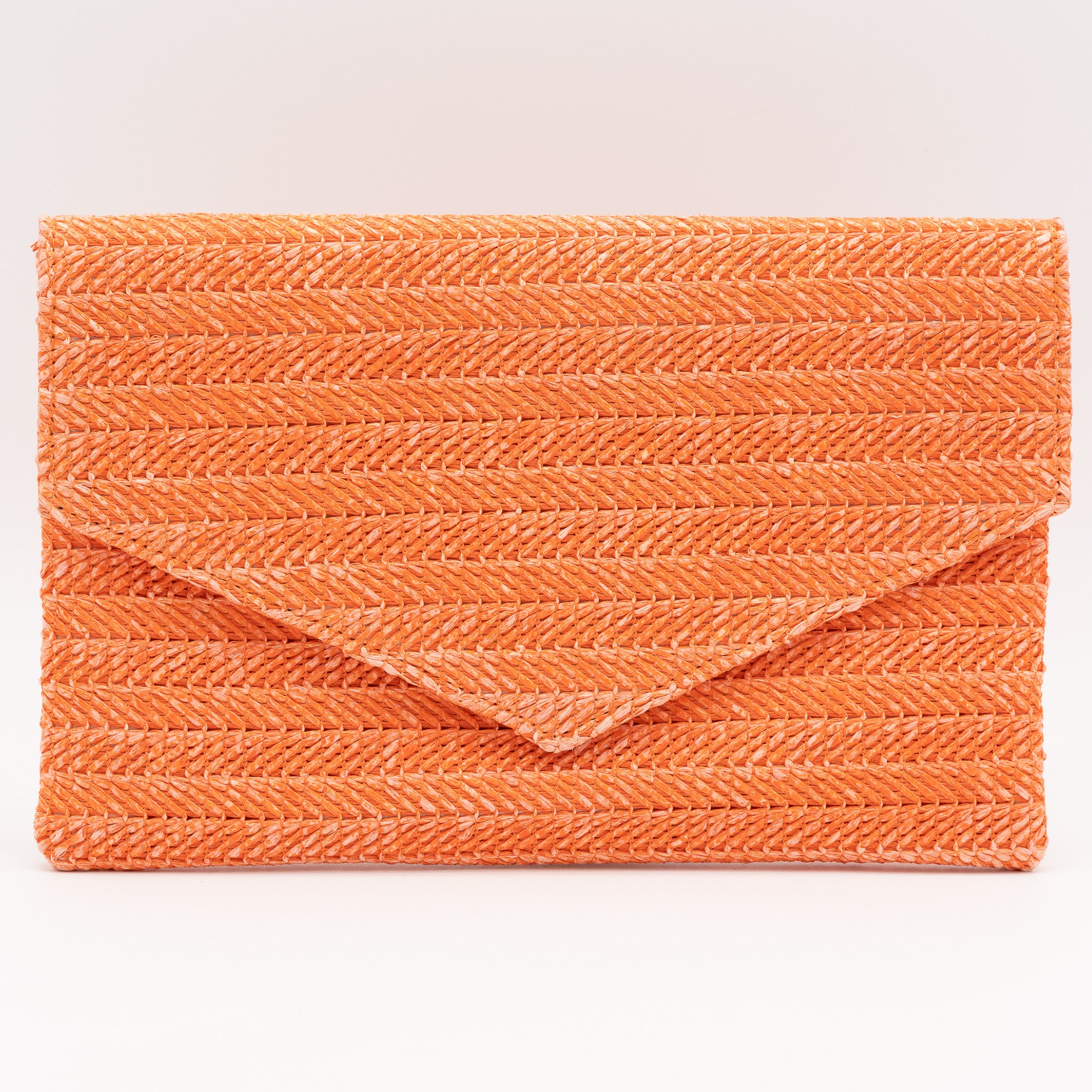 Bolso de fiesta con diseño de rafia trenzada naranja en formato sobre con cadena desmontable