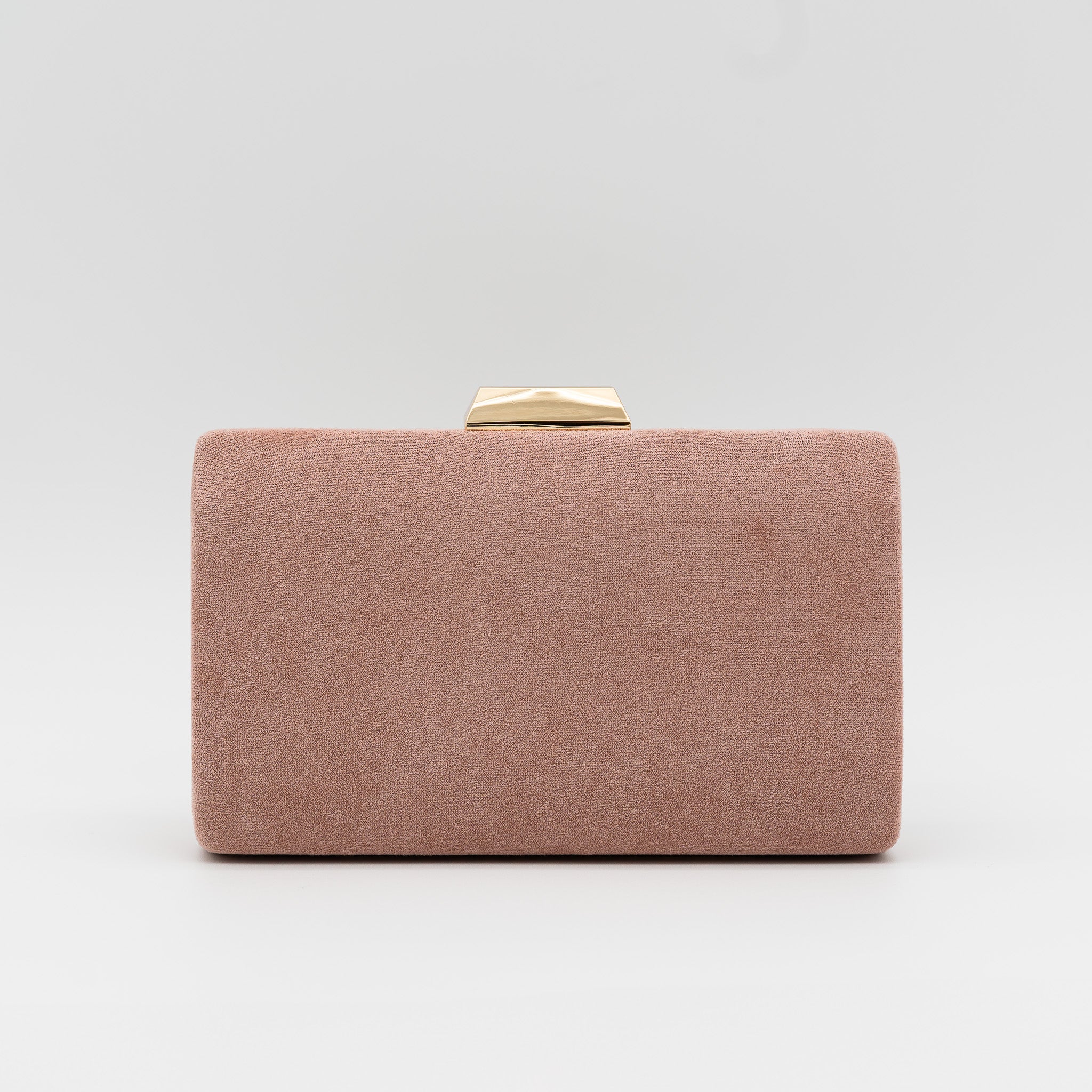 Clutch de fiesta en antelina con cierre metálico y cadena desmontable, perfecto para bodas y cócteles. Color rosa palo oscuro