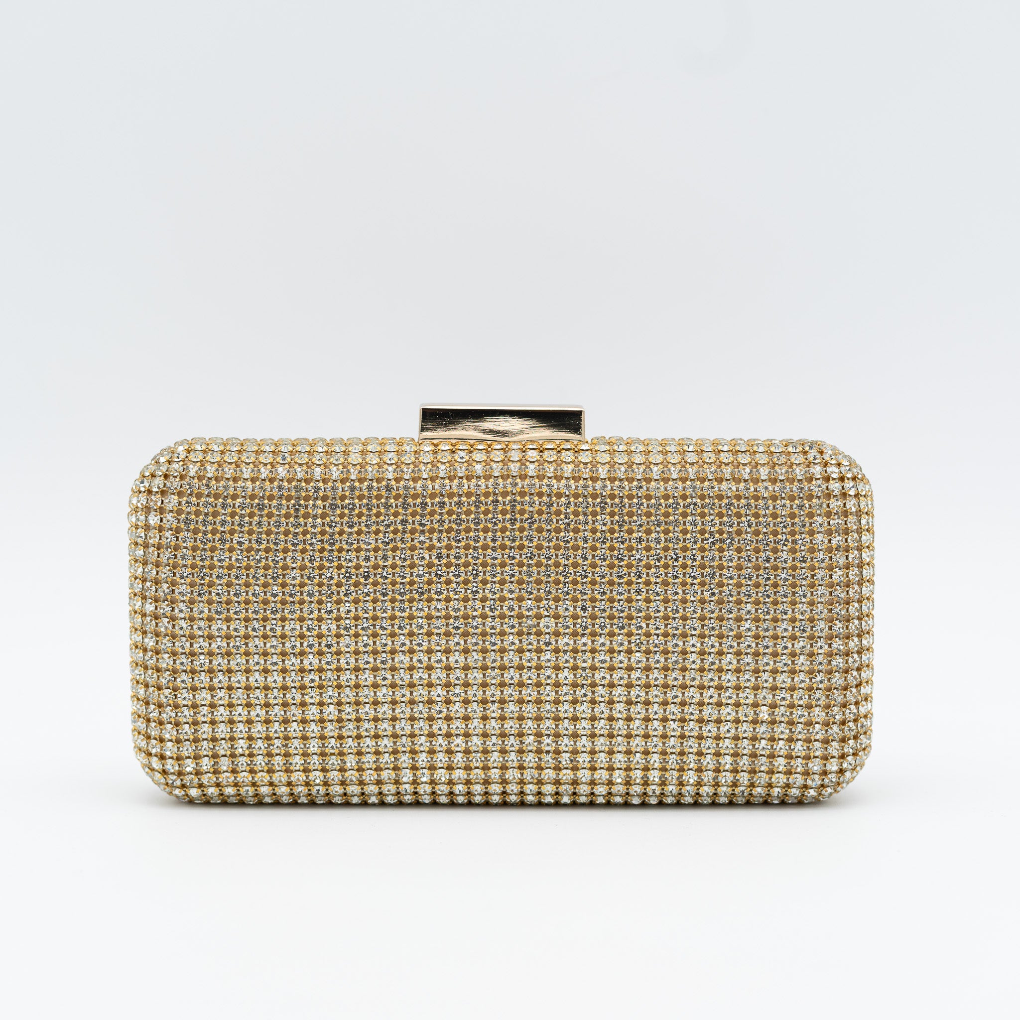 Clutch de fiesta oro claro con pedrería completa, cierre metálico y cadena desmontable, ideal para bodas y cócteles