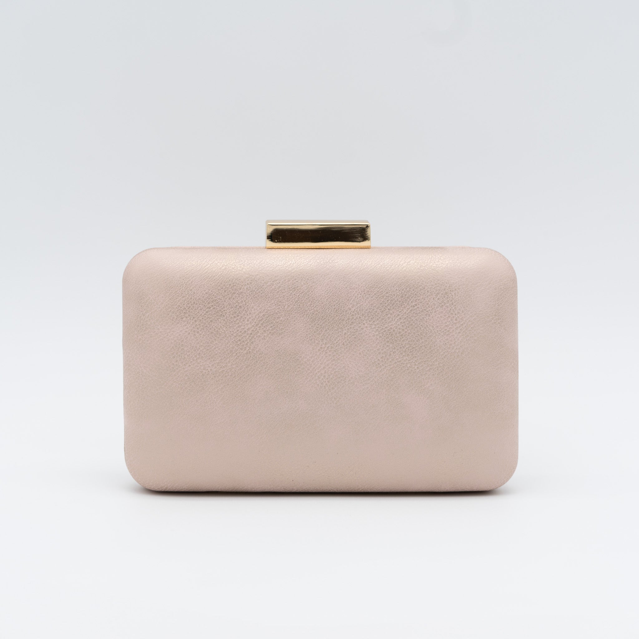 Bolso clutch de fiesta rectangular con acabado metalizado y cierre tipo barra color nude