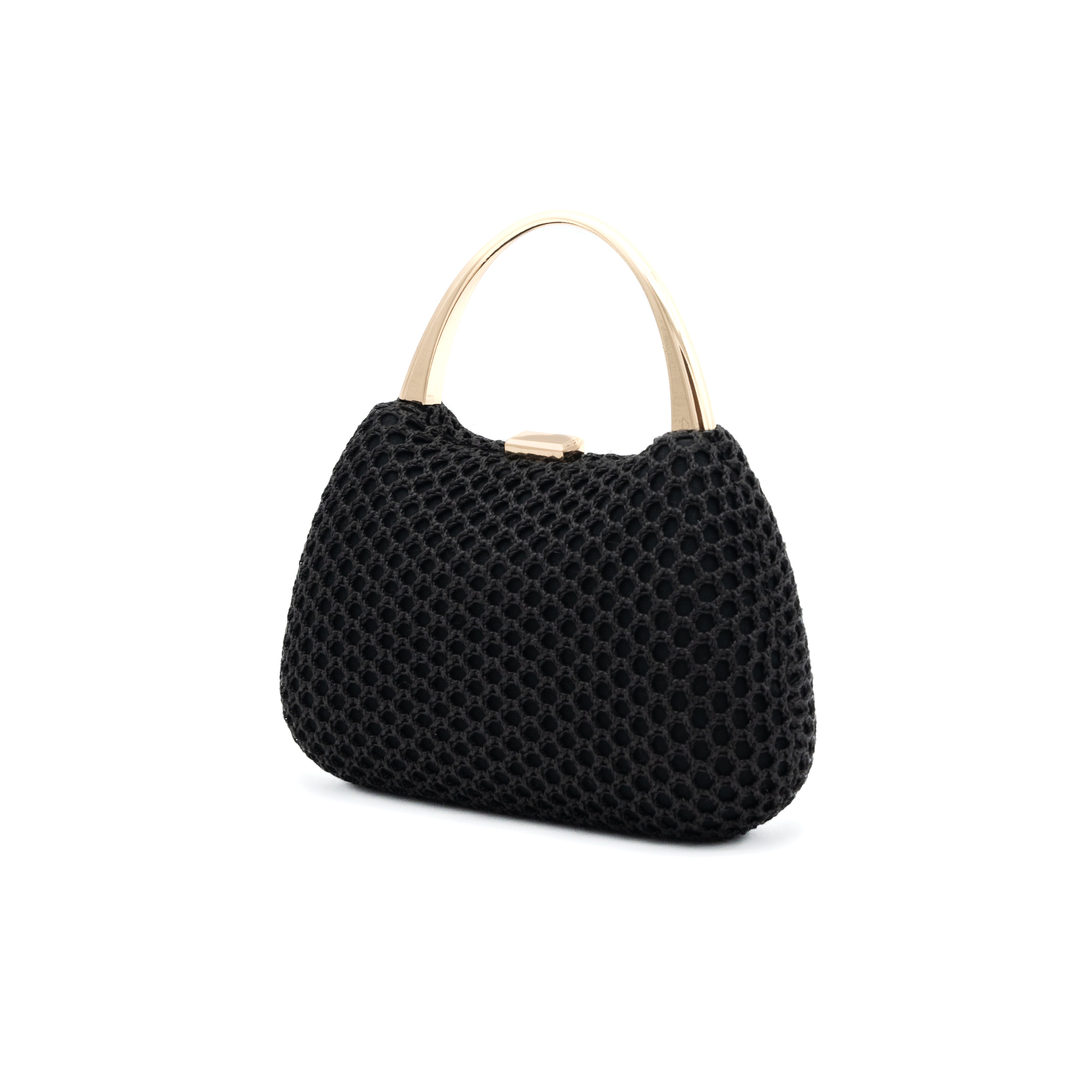 Bolso de mano rígido con exterior de red negro y asa metálica