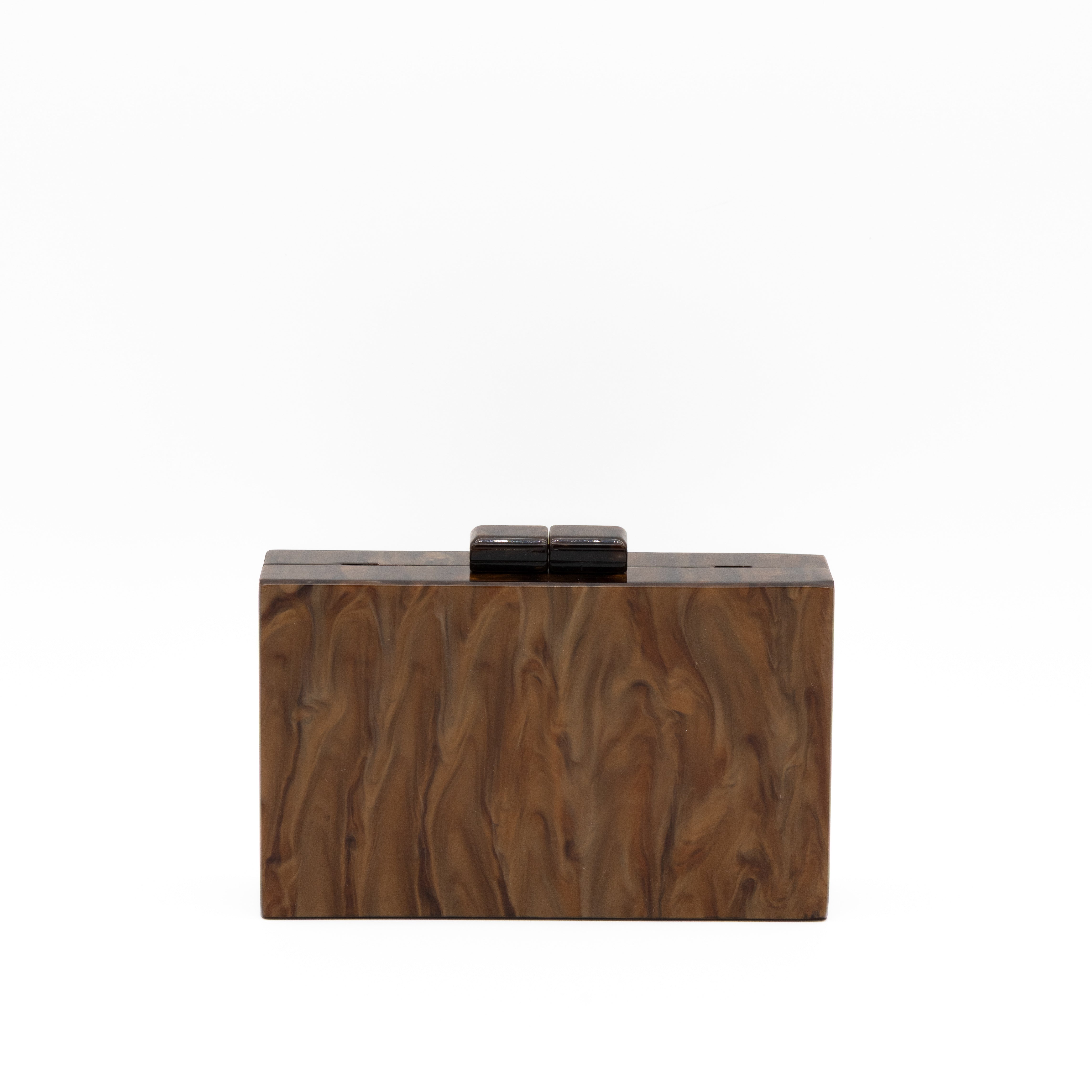 Bolso de fiesta con acabado efecto nácar café y diseño rectangular elegante