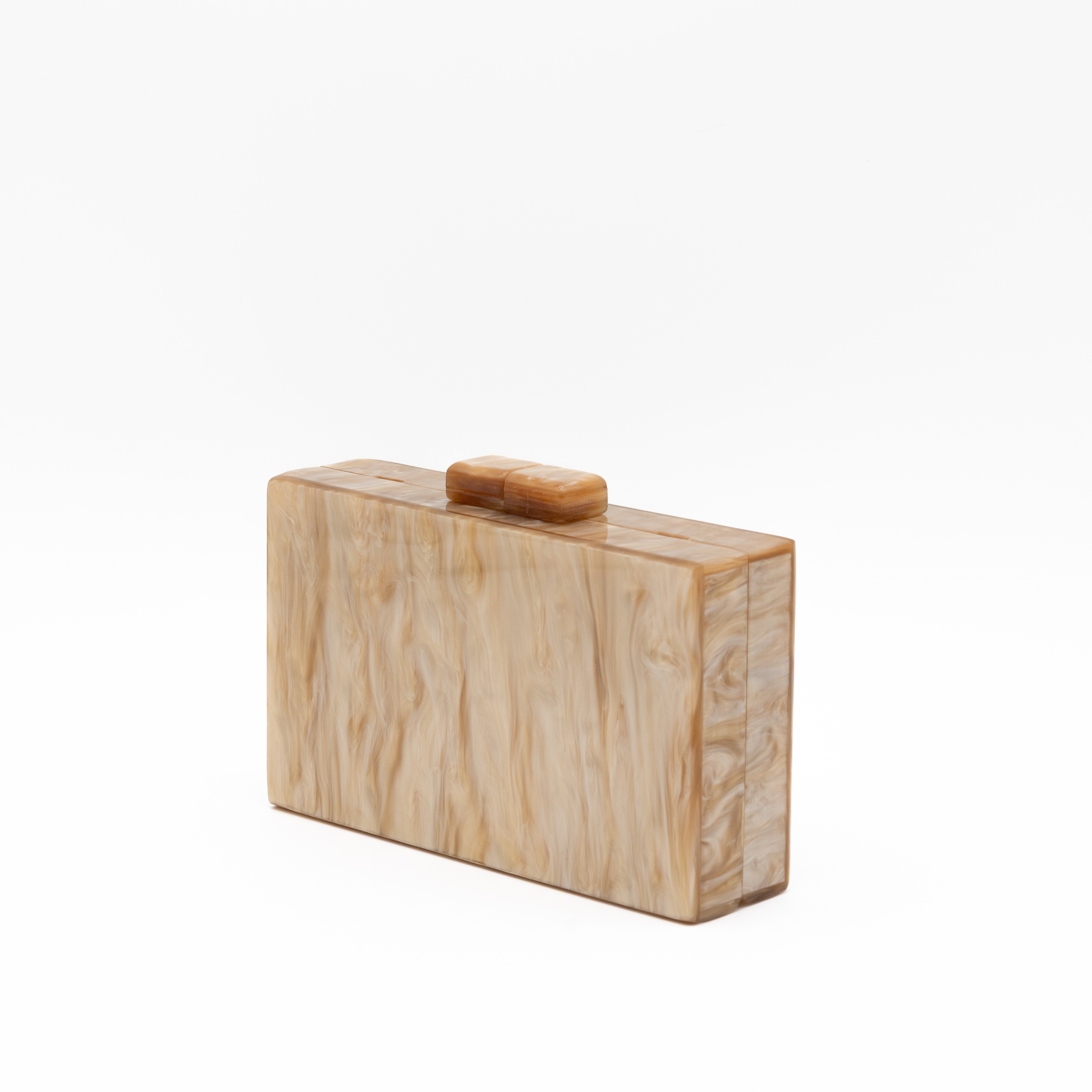 Bolso de fiesta con acabado efecto nácar oro y diseño rectangular elegante