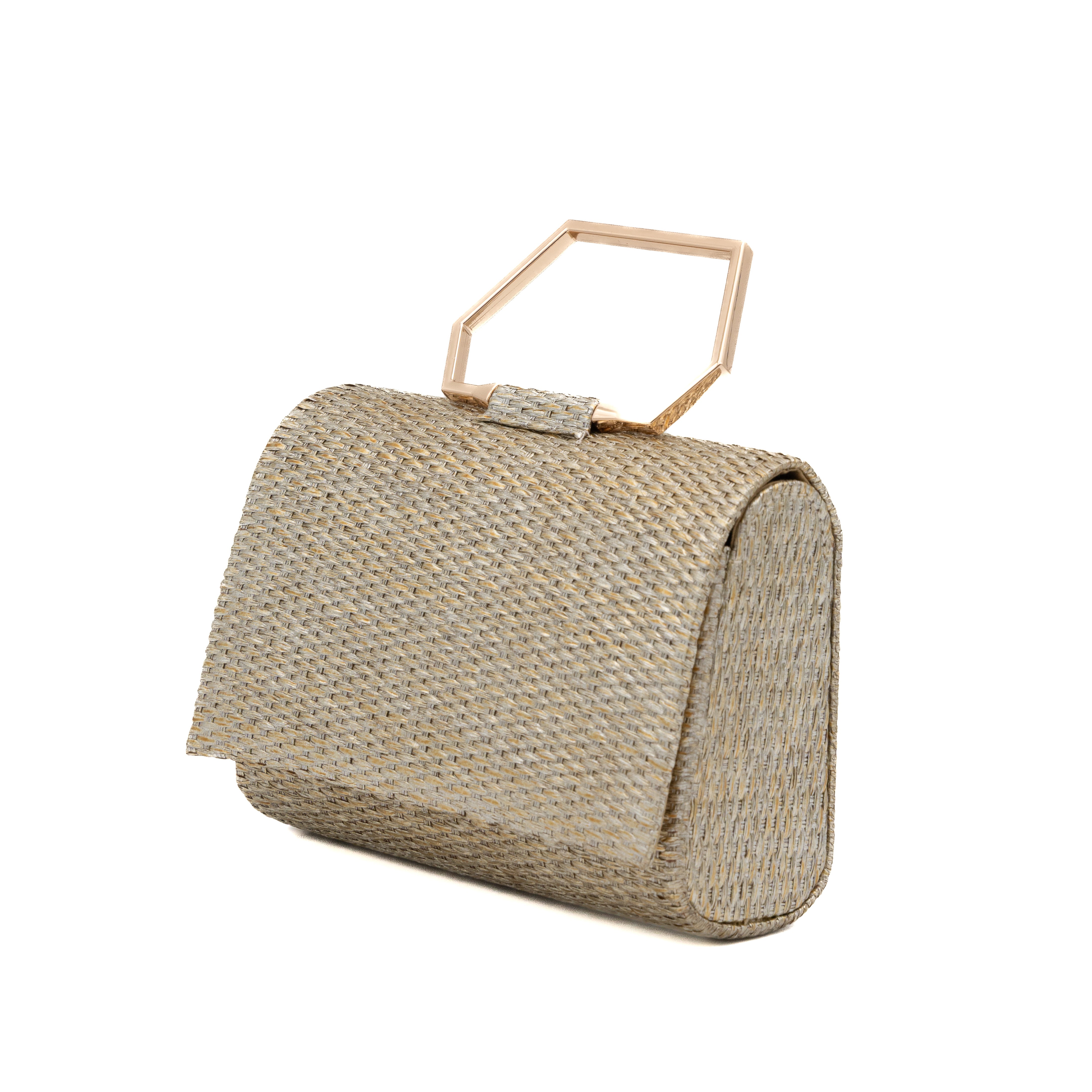 Bolso de mano de rafia oro claro con asa geométrica metálica