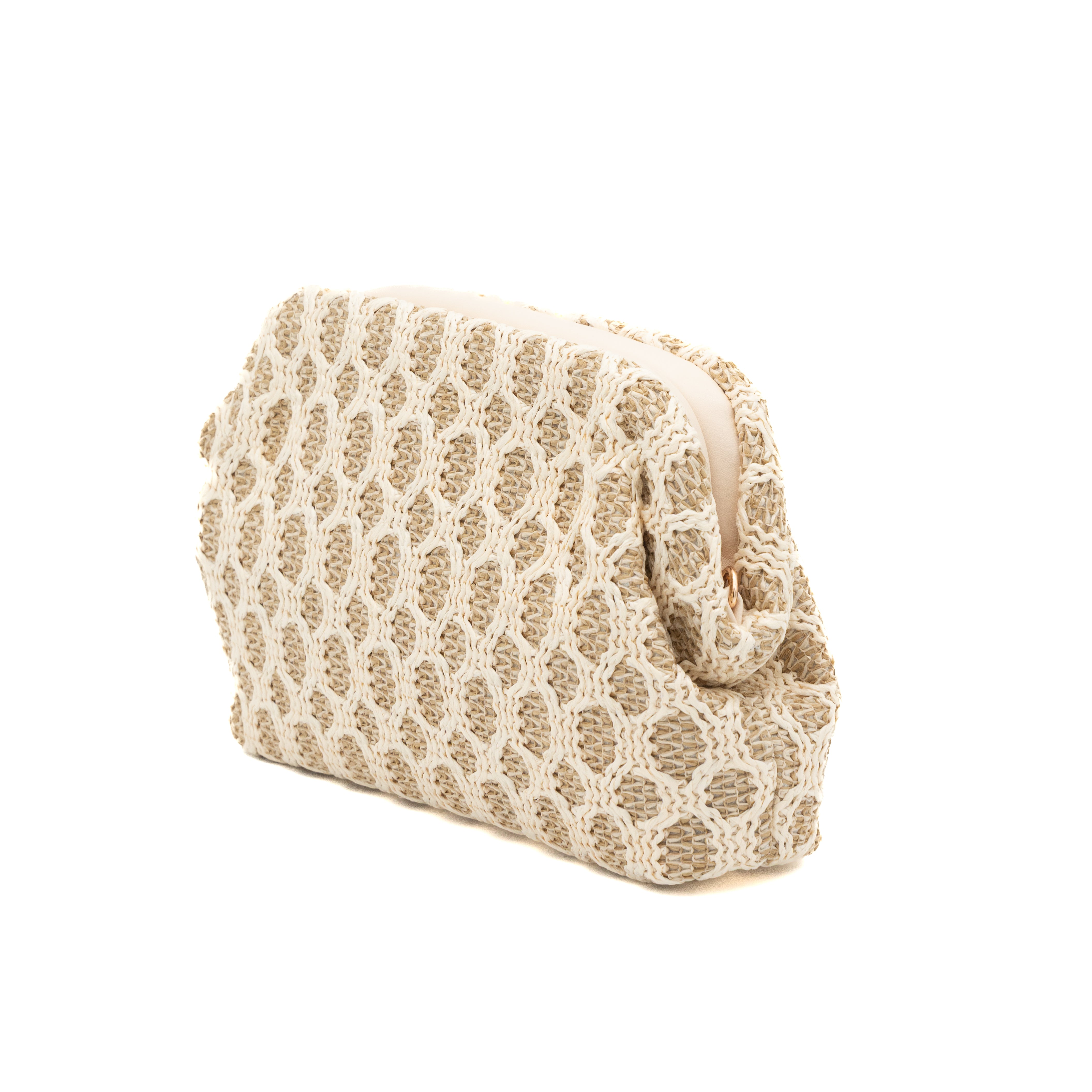 Bolso clutch de fiesta en rafia con patrón geométrico color beige