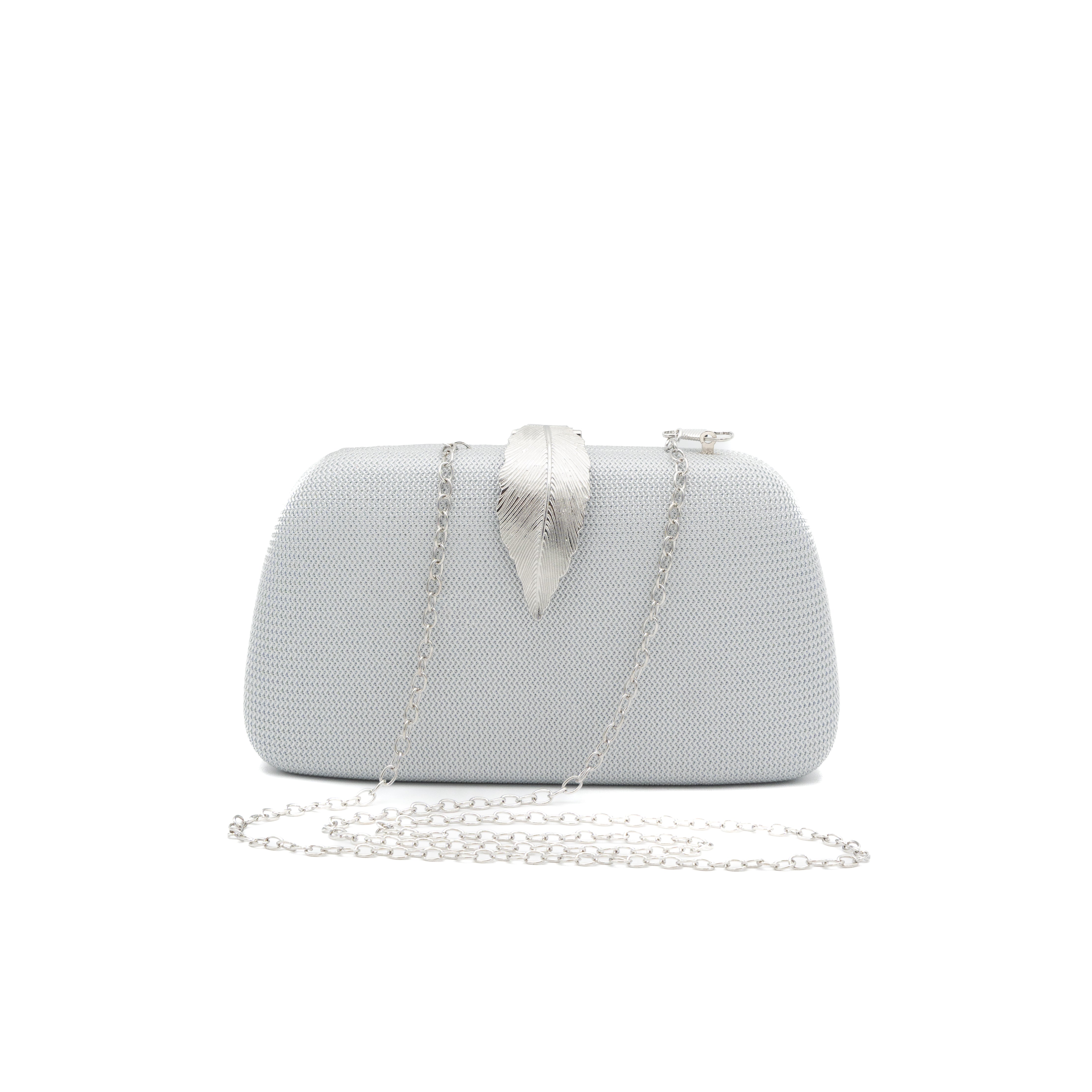 Bolso clutch rígido de malla plata con cierre de hoja