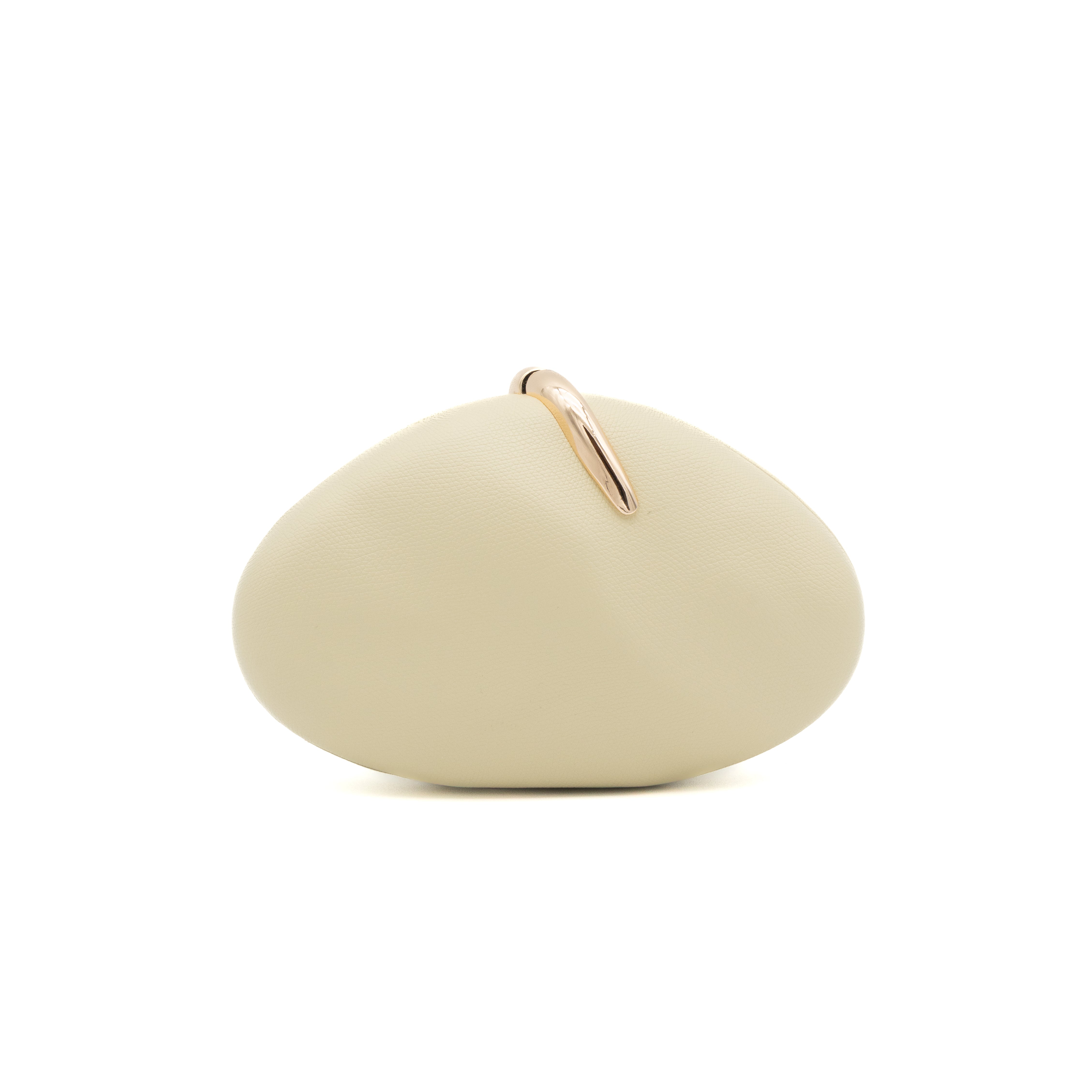 Bolso clutch rígido de polipiel amarillo claro con detalle metálico curvo