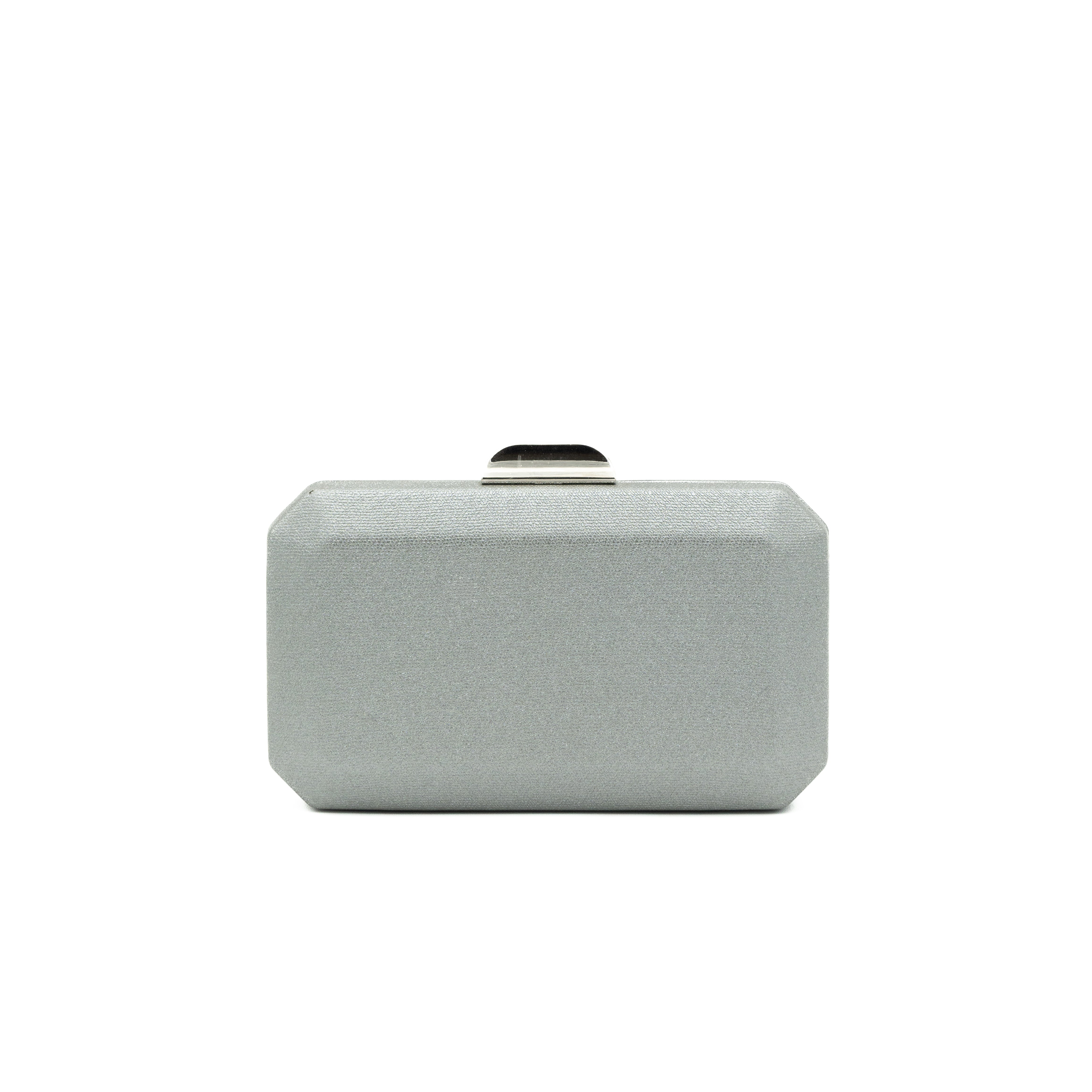 Bolso clutch de fiesta en polipiel gris metalizada con diseño geométrico y cadena metálica desmontable